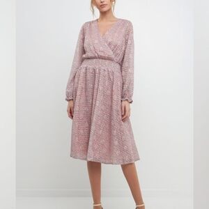 Elegant Pink Patterned Dress